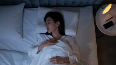 Como Aliviar o Refluxo na Hora de Dormir