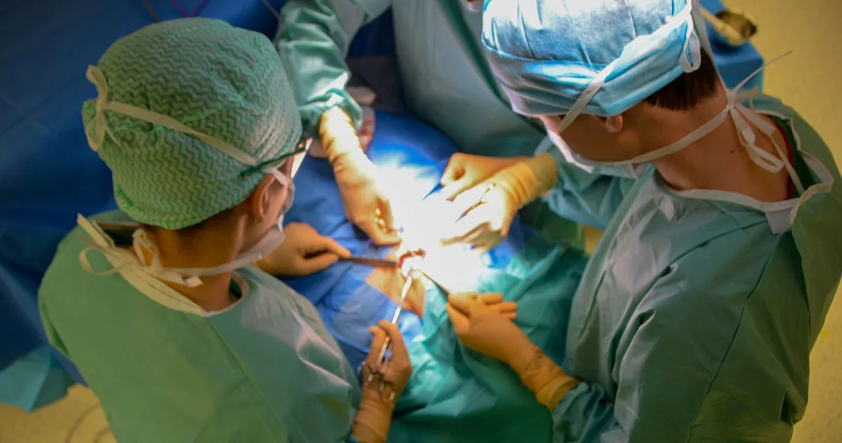 Cirurgia de obstrução intestinal é perigosa