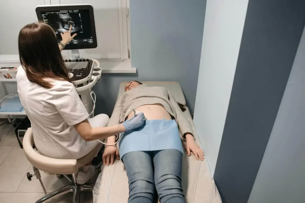 Causas e Sintomas da Pancreatite